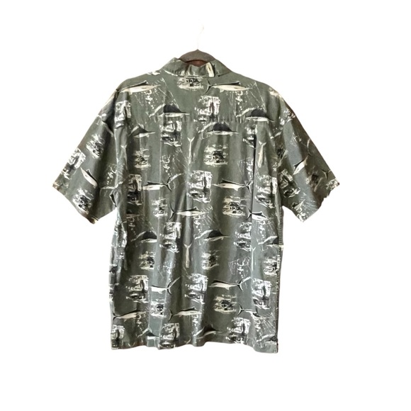 Wolverine Men’s Graphic Fish related on back and front button shirt. Sz.L - Picture 2 of 9